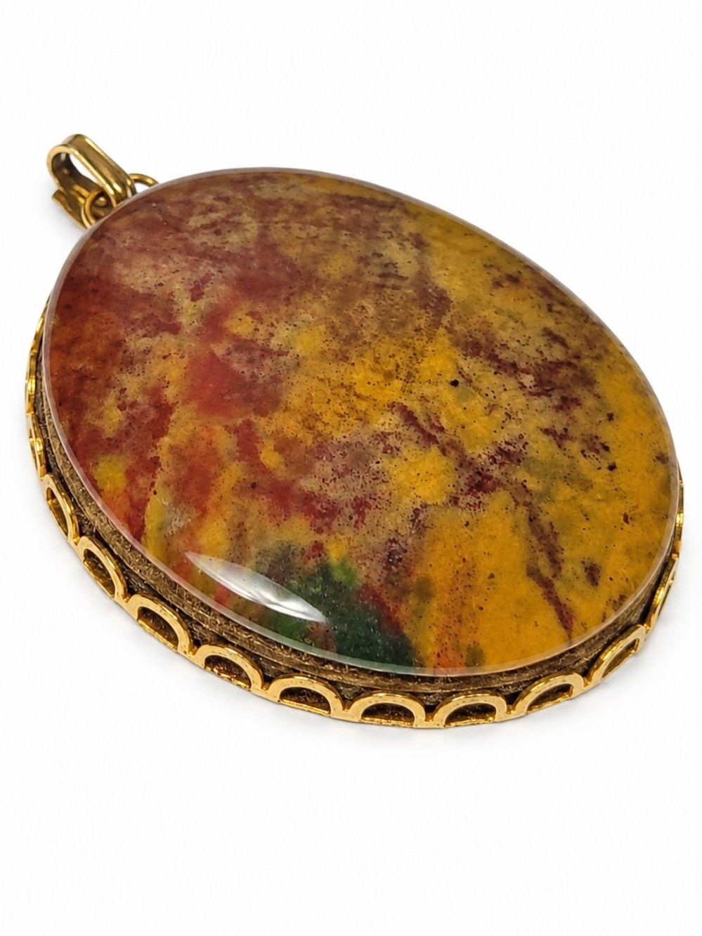 Vintage Resin Statement Pendant Abstract Stone Look Gold Tone Oval Pendant
